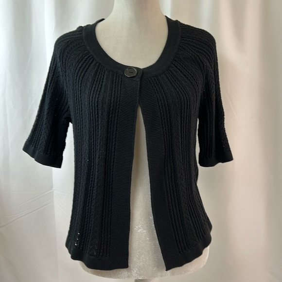 Classic Elements Sweaters - Classic Elements One Button Black Swing Shrug Sweater Size Large